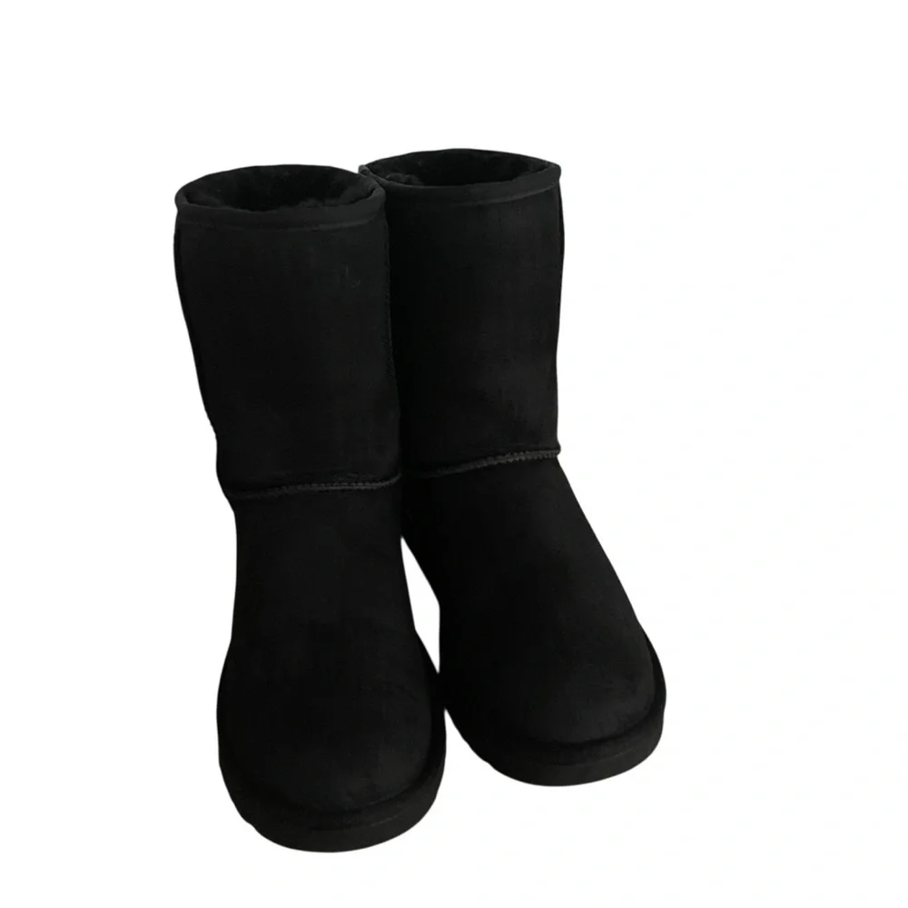 UGG classic black